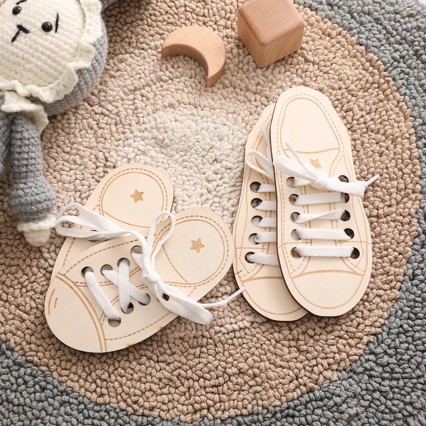 Wooden Lacing Shoe Toy Montessori  Threading Board Educational Toy 3d Puzzle Game Accessory Interactive Toys For Toddlers Gifts